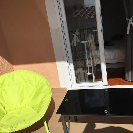 Apartamento Sleeps 5 *